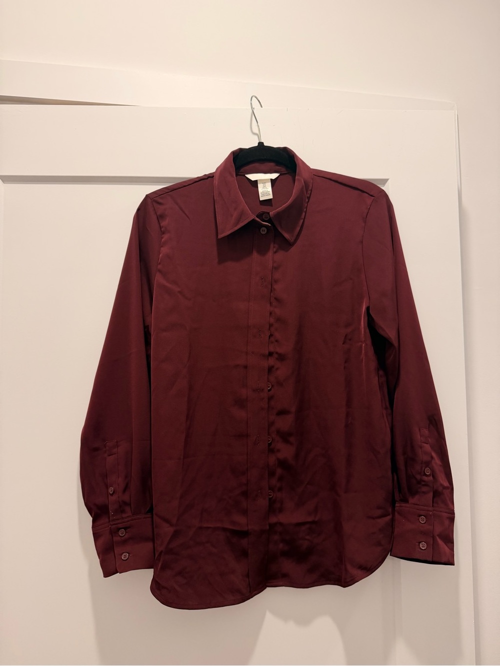 H&M Women's Burgundy Button-Down Shirt